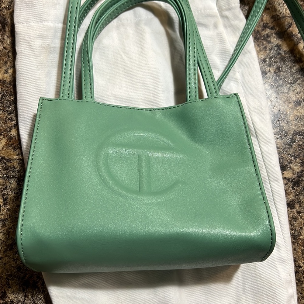 Mini Telfar bag - Picture 2 of 4